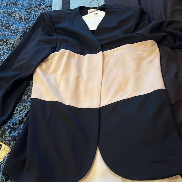 Leslie Fay Dresses, very nice jacket and dress, boutique bought, size 16 - Picture 9 of 9